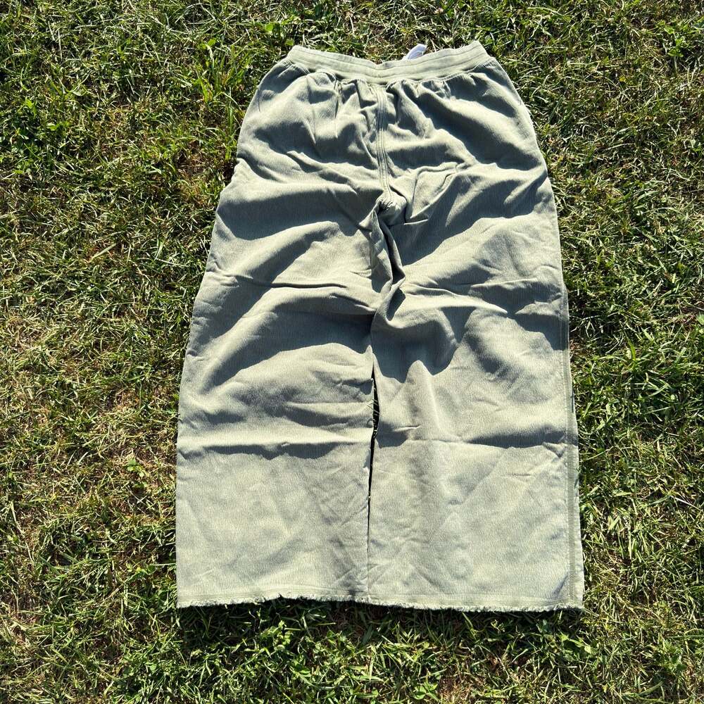 EssentialAerie Women's Green Raw Hem Wide Leg Knit Lounge Pants - Picture 2 of 5